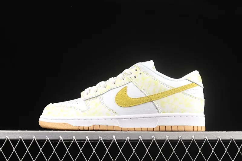 All categories Nk SB Dunk series Nk SB Dunk Low low-top sneakers pure original version Nk SB Dunk Low Prm yellow and white color SB smashed backboard fashion casual sneakers DM9467-700